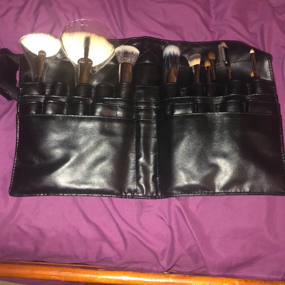 Makeup brushes 11 piece